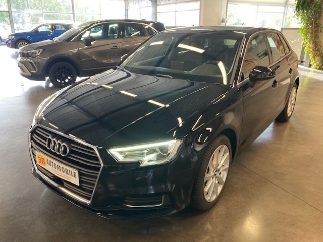 AUDI A3 SPORBACK 30 TFSI DESIGN