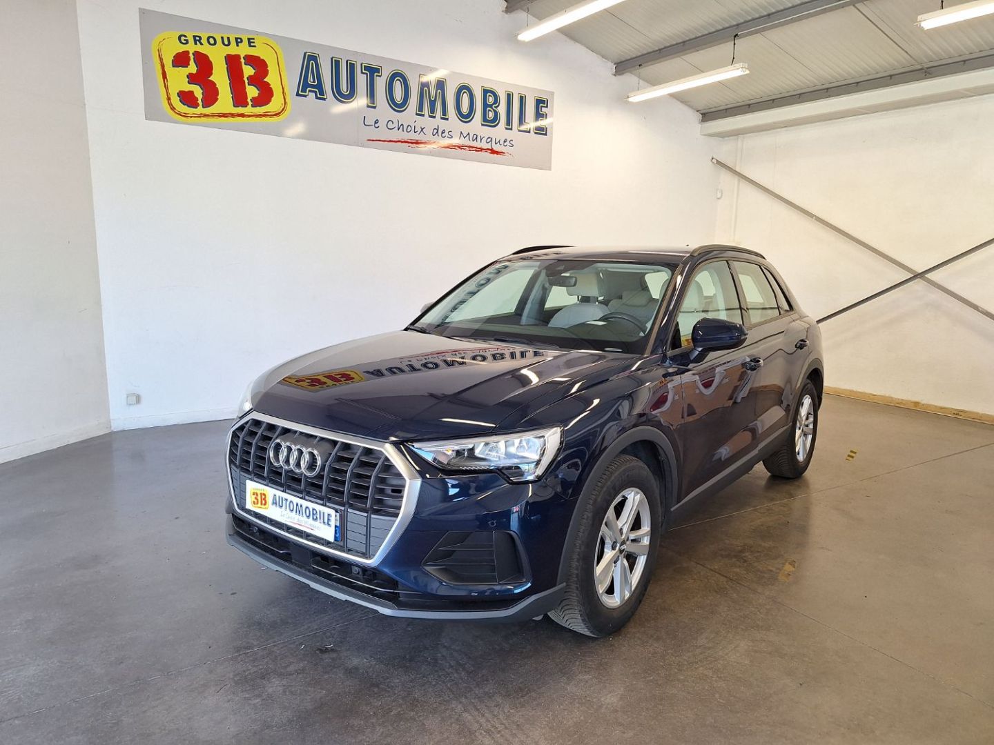 AUDI q3 35 TFSI S tronic