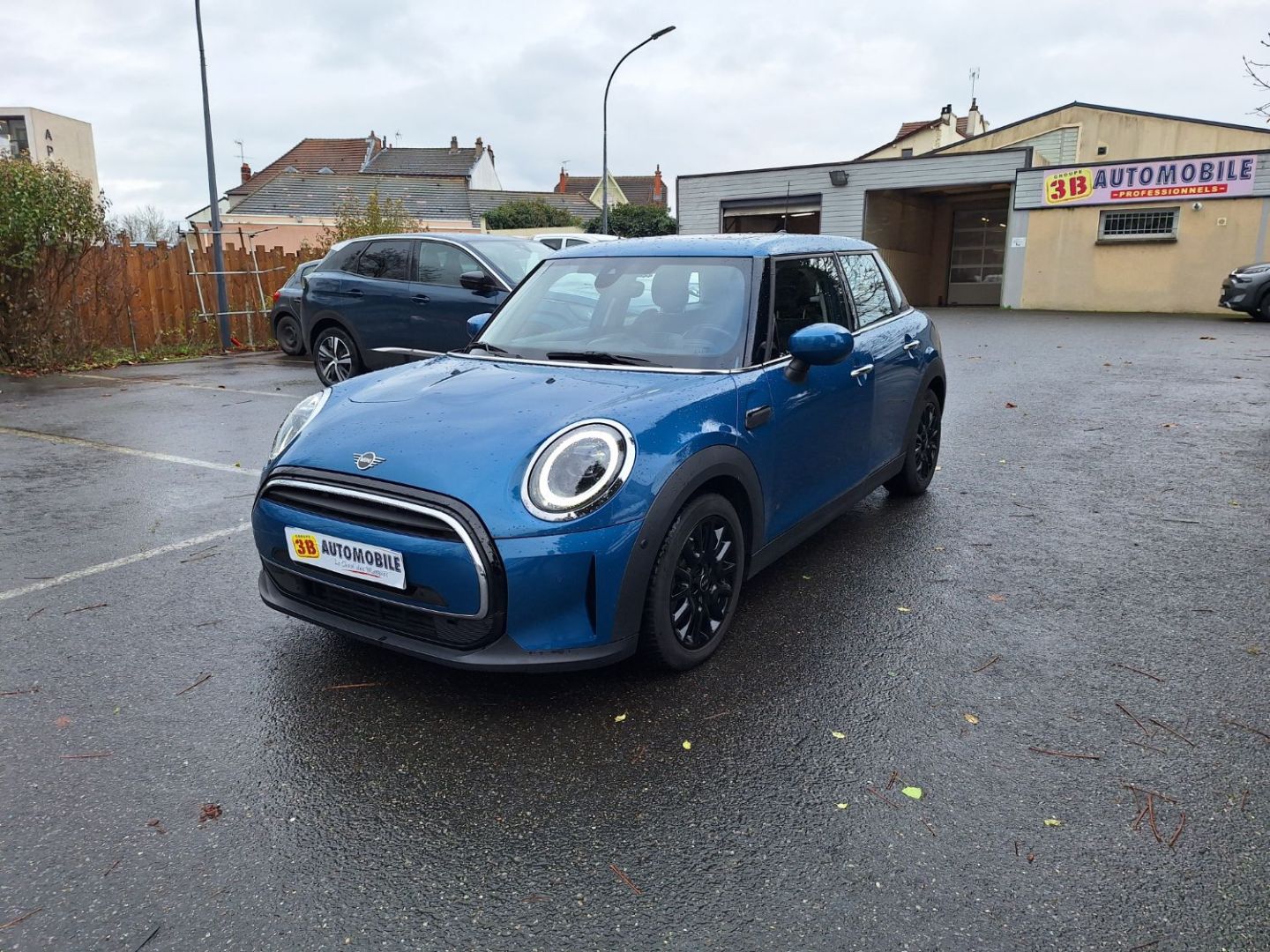 MINI Berline Cooper Cooper Edition Premium Plus 136 ch BVA7
