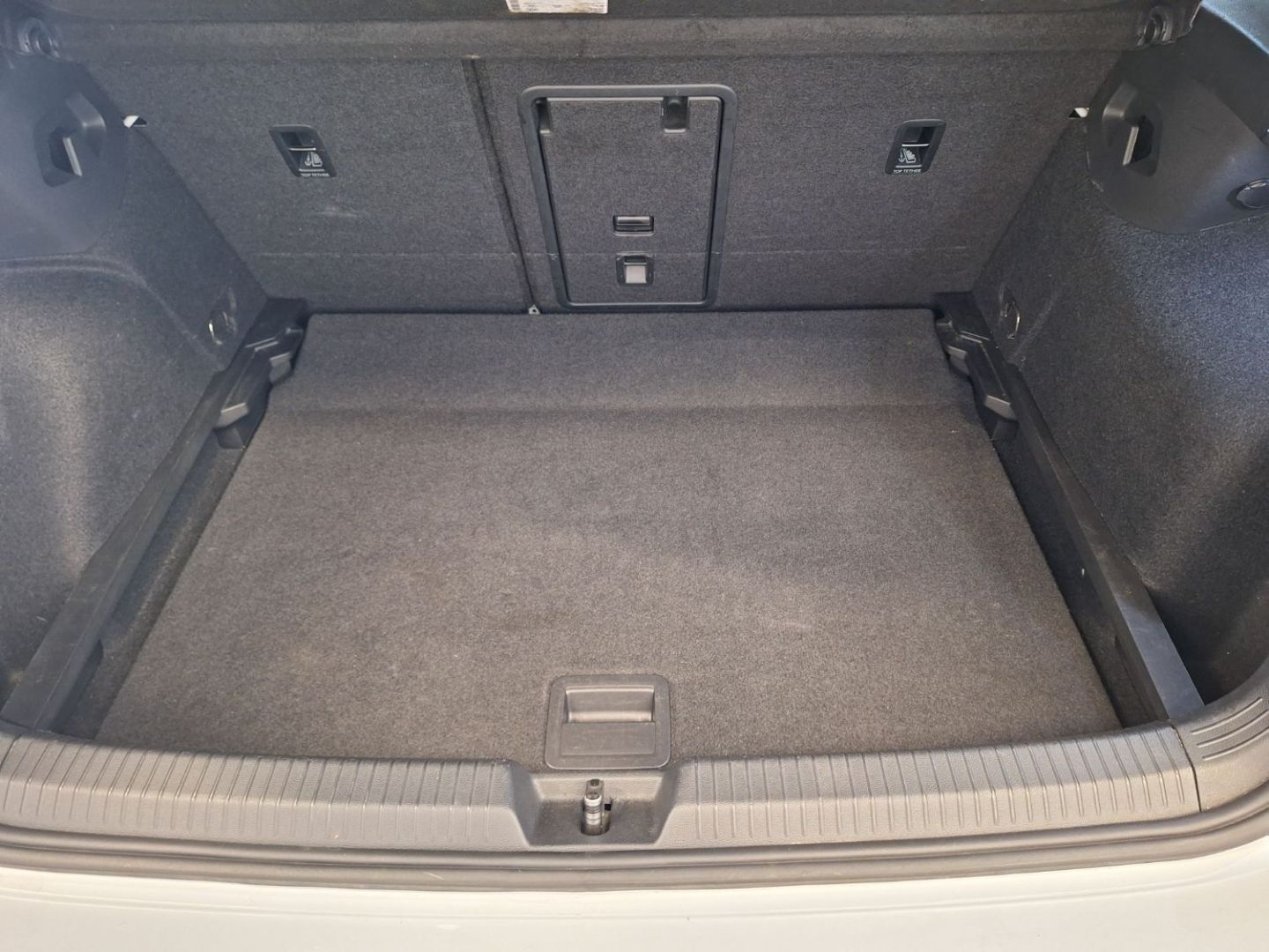 VOLKSWAGEN GOLF 8 - 2.0 TDI SCR 150 DSG7 Life Business