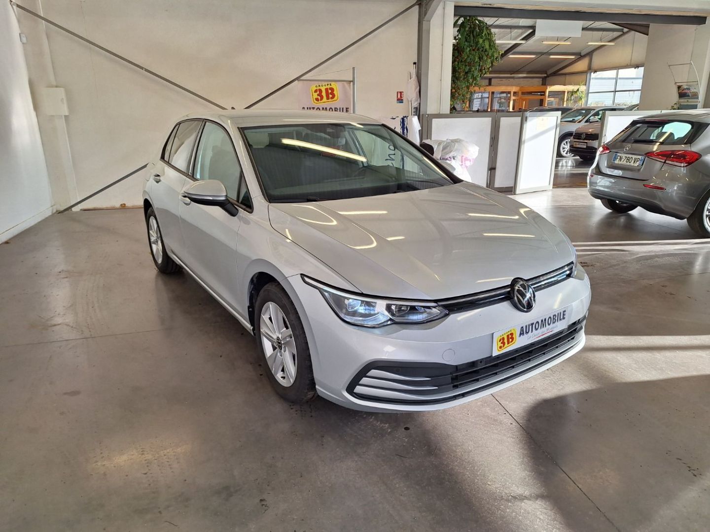 VOLKSWAGEN GOLF - 2.0 TDI SCR LIFE DSG 115cv