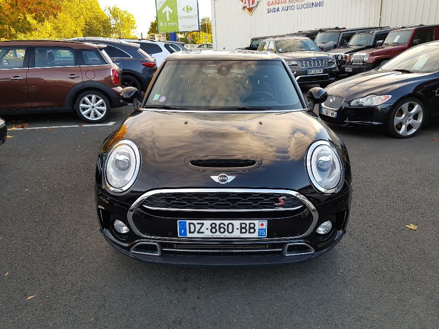 MINI MINI CLUBMAN MINI CLUBMAN COOPER S 192 CH RED HOT CHILI BVA8