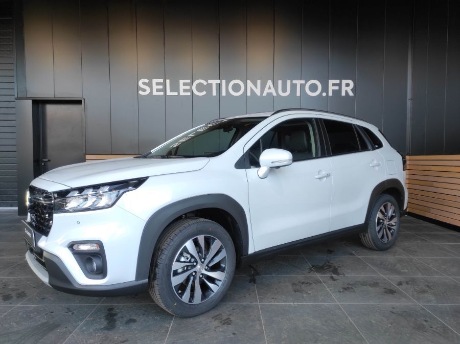 SUZUKI S-CROSS 1.4 HYBRID STYLE