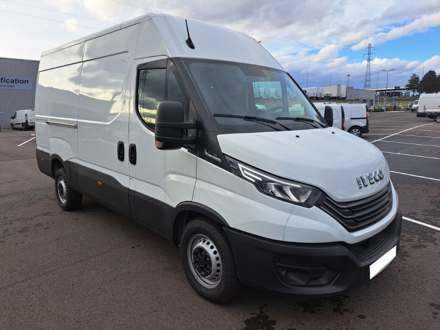 IVECO DAILY FOURGON - 35S18 A8 L3 41000E HT