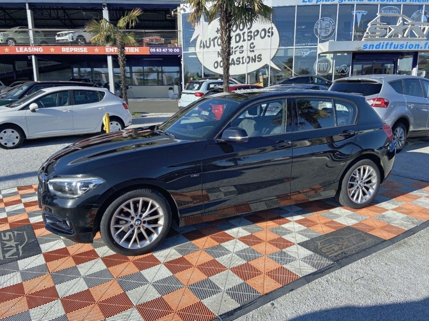 BMW SERIE 1 - 118I SPORT BVA8 5 PORTES (2015)