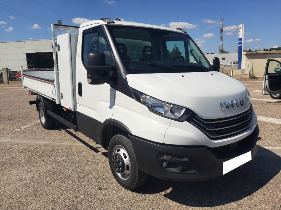 IVECO DAILY - 35C18H BENNE + COFFRE 43000E HT (2022)