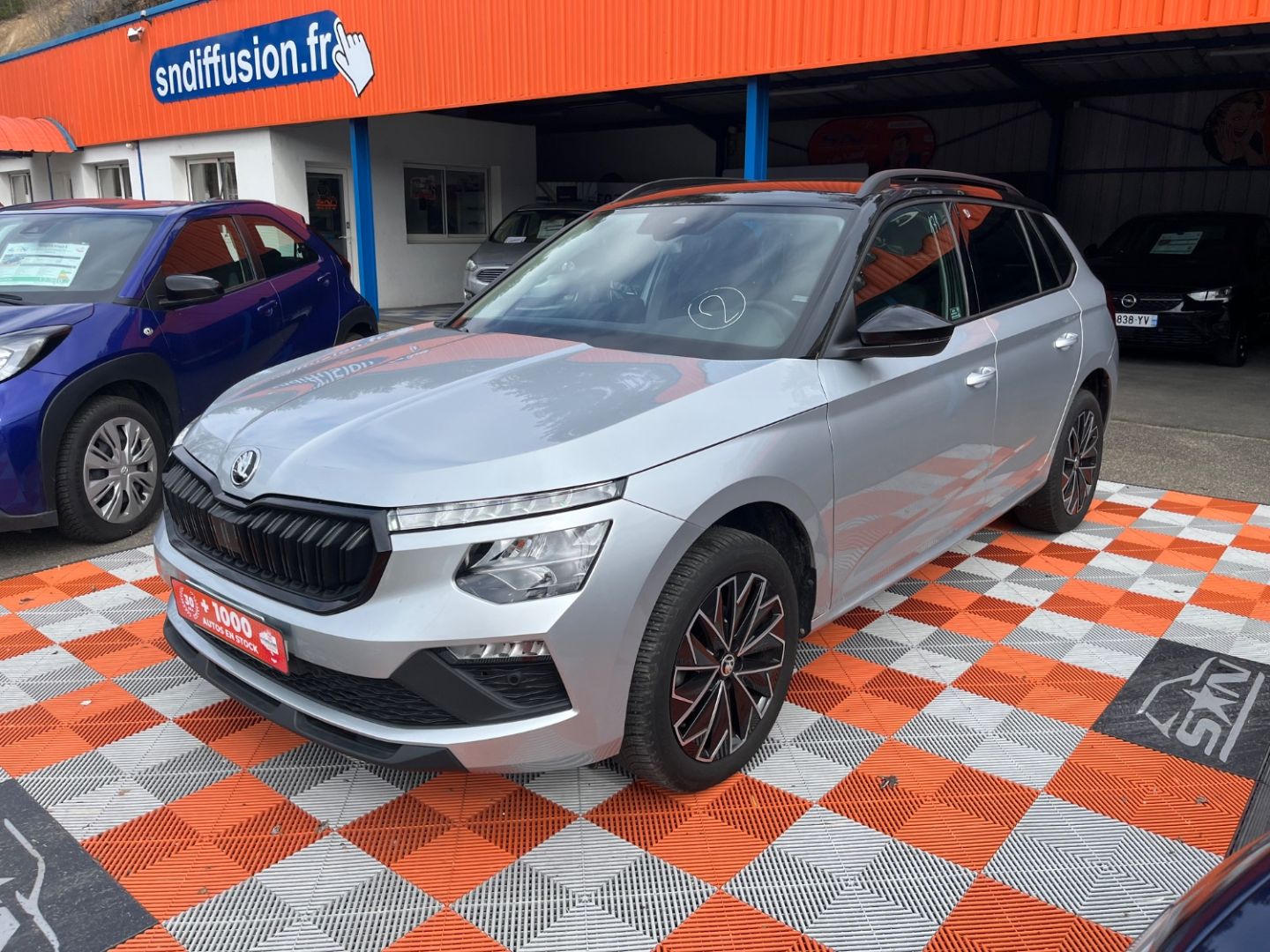 SKODA KAMIQ - 1.5 TSI 150 BV6 STYLE CAMÉRA JA 17" BLACK PACK (2024)