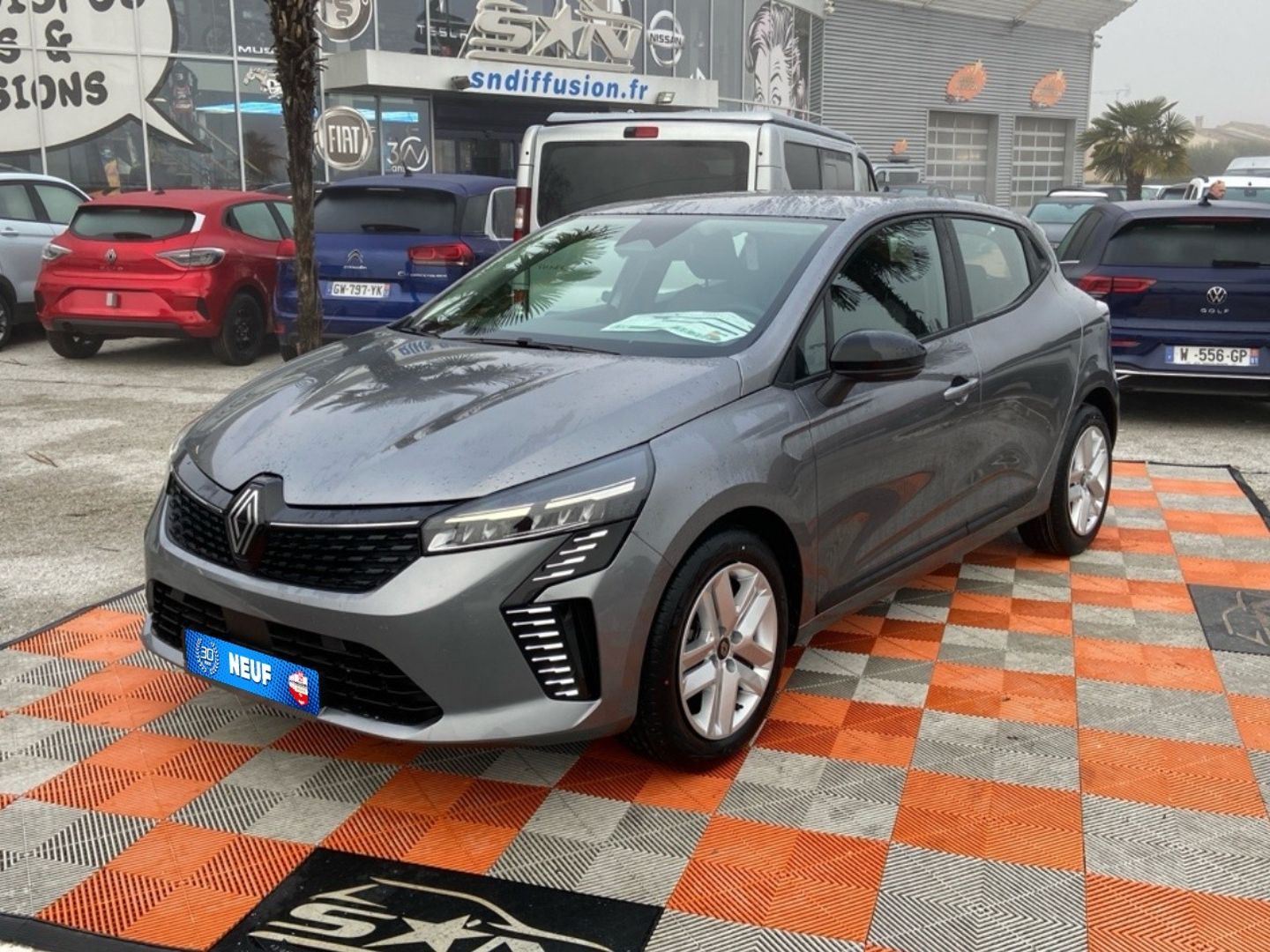 RENAULT CLIO - V TCe 90 BV6 EVOLUTION Ecran Caméra Radar