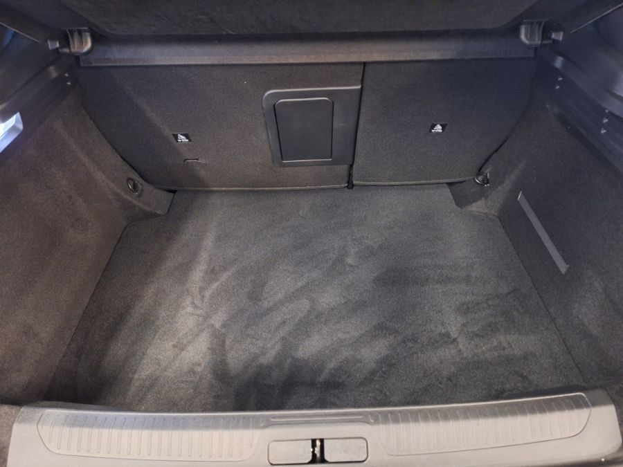 DS DS4 - 1.2 PureTech 130 EAT8 Performance Line