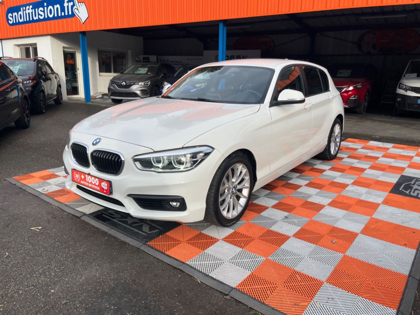 BMW SERIE 1 - (F20) 118DA 150 BVA8 LOUNGE GPS LEDS JA17 (2019)