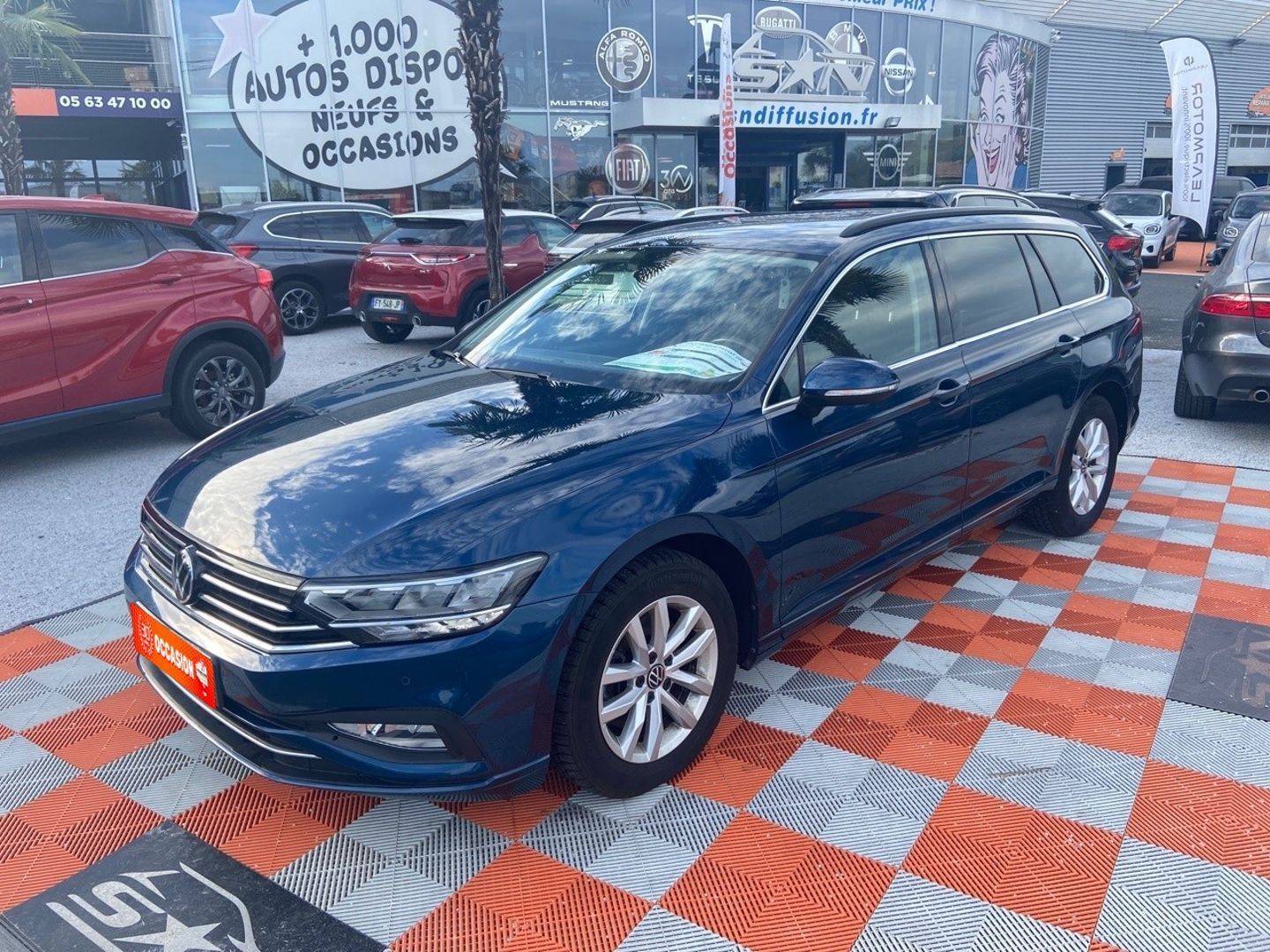 VOLKSWAGEN PASSAT SW - VIII 2.0 TDI 150 DSG BUSINESS GPS ATTELAGE (2023)