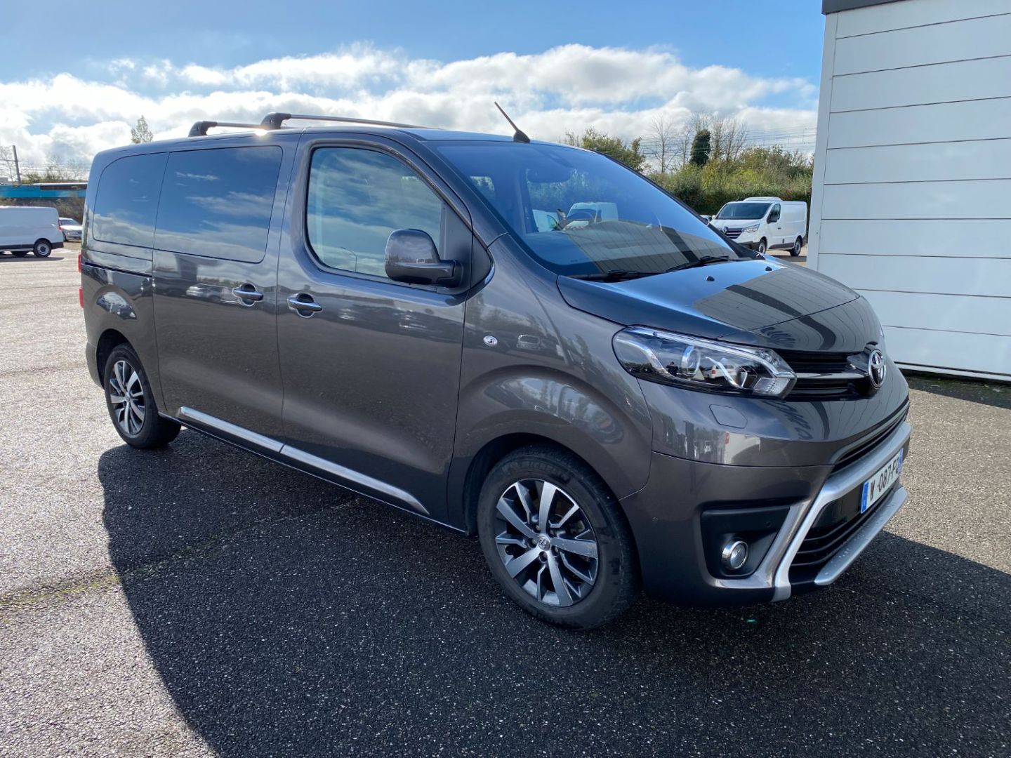 TOYOTA PROACE VERSO - 2.0 D MEDIUM 180 D-4D DYNAMIC 8PL (2019)