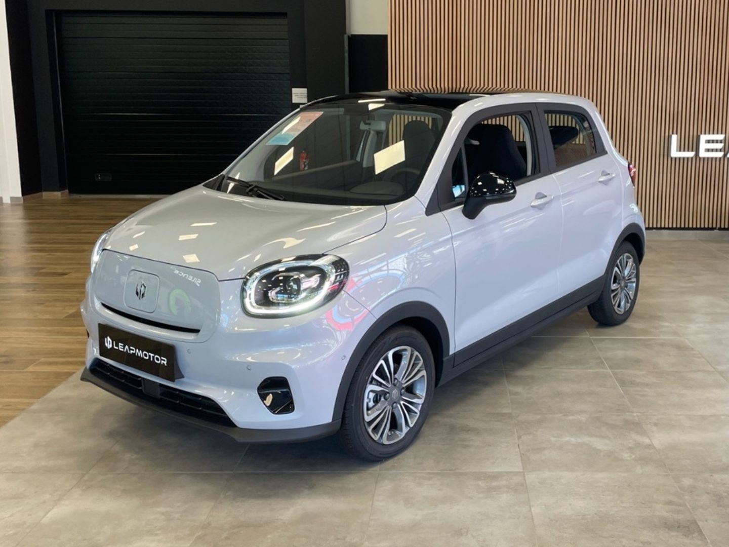 LEAPMOTOR T03 - LUXURY (2023)