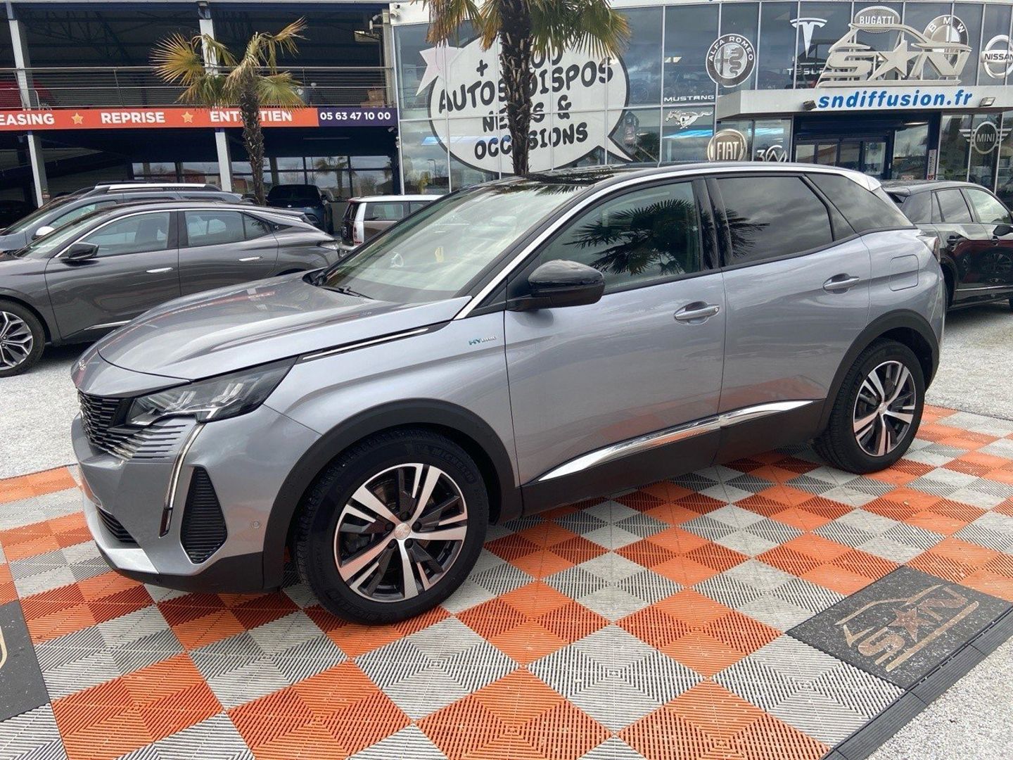 PEUGEOT 3008 - NEW HYBRID 225 E-EAT8 ALLURE PACK 7.4KW DRIVE ASSIST PLUS (2022)