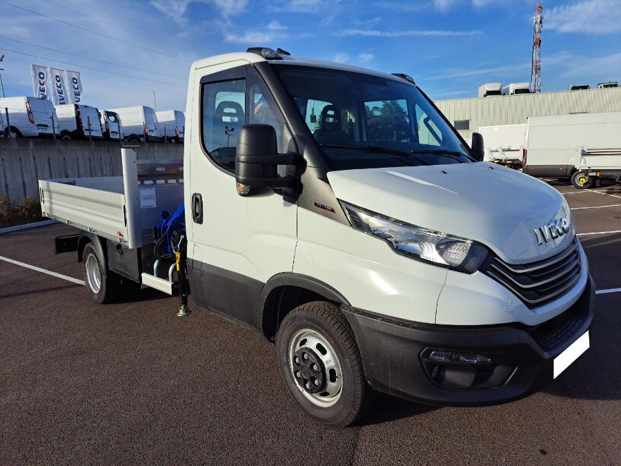 IVECO DAILY - 35C18 GRUE PLATEAU 75000E HT (2024)