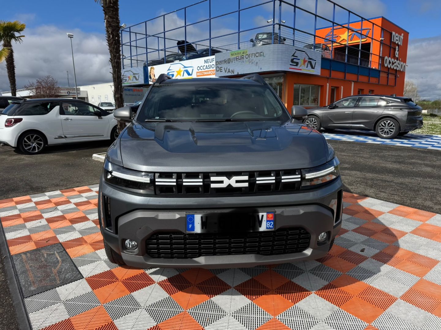 DACIA DUSTER - ECO-G 100 BV6 4X2 JOURNEY SIÈGES AV CHAUFFANTS (2025)