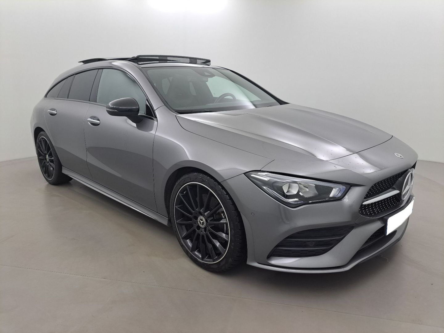 MERCEDES-BENZ CLA SHOOTING BRAKE - 200 D AMG LINE 8G-DCT (2021)