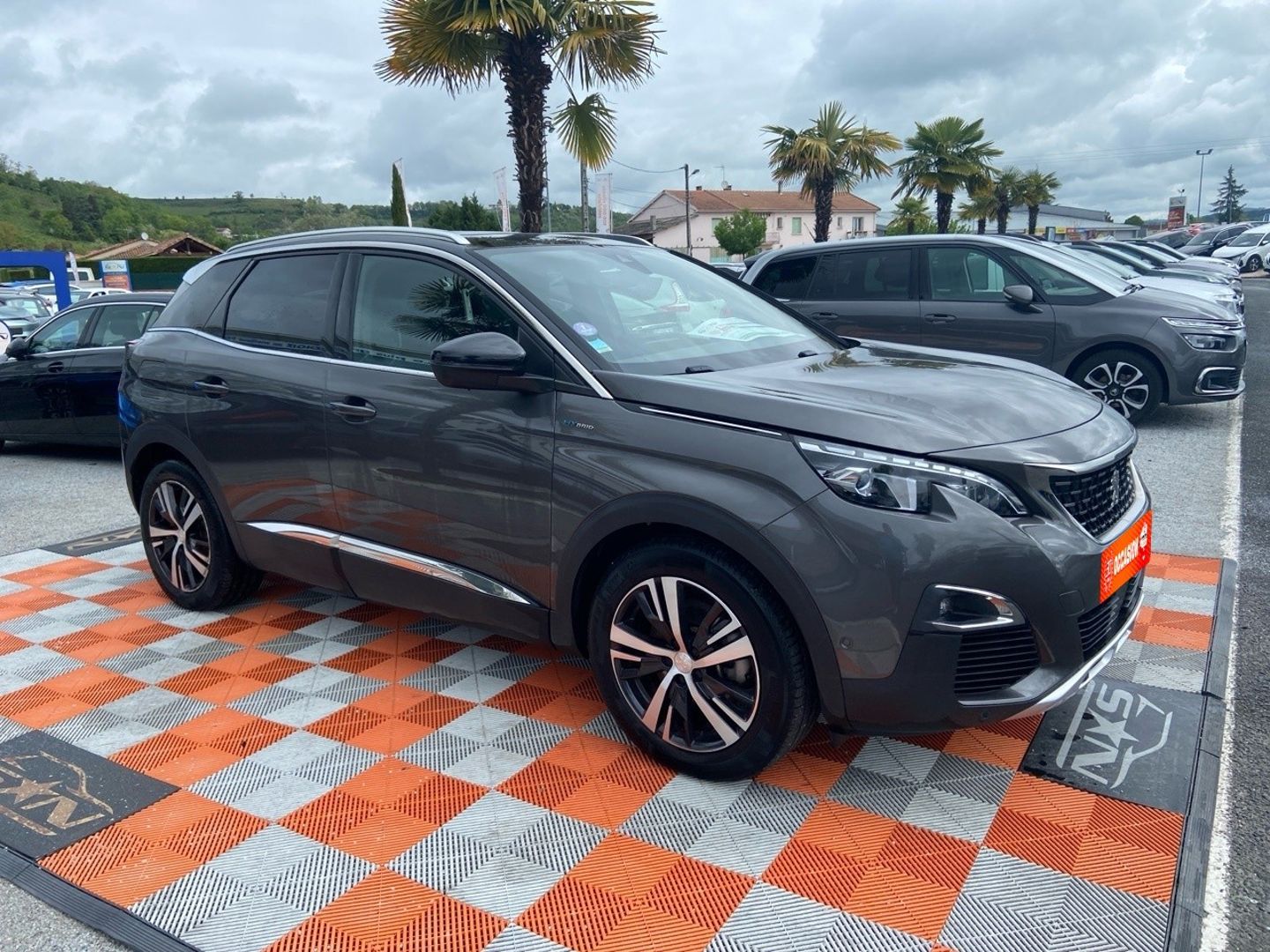 PEUGEOT 3008 - Hybrid 225 e-EAT8 GT Line Hayon Attelage 1°Main