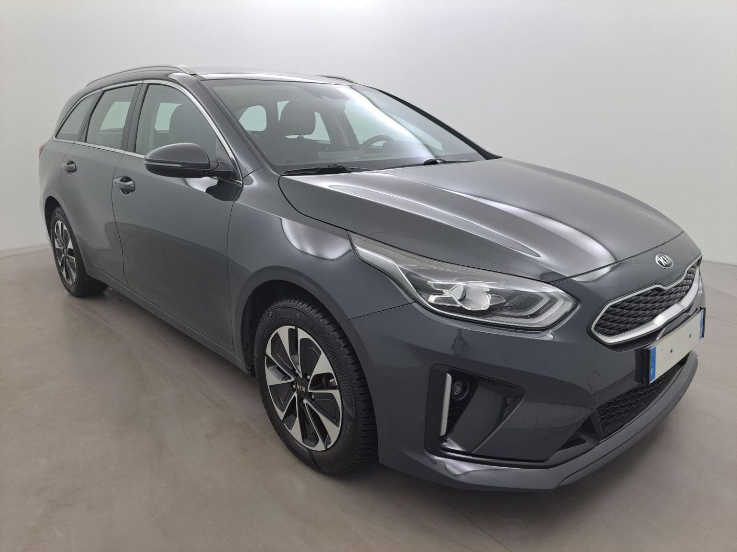 KIA CEED SW HYBRIDE RECHARGEABLE - SW 1.6 GDI HYBRIDE RECHARGEABLE 141 VISION DCT6 (2020)