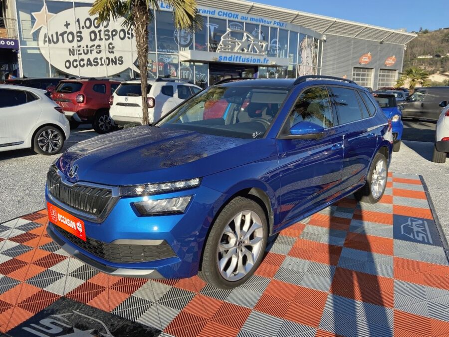 SKODA KAMIQ - 1.0 TSI 110 DSG7 SPORT GPS TOIT PANO CAMÉRA JA 18" (2021)