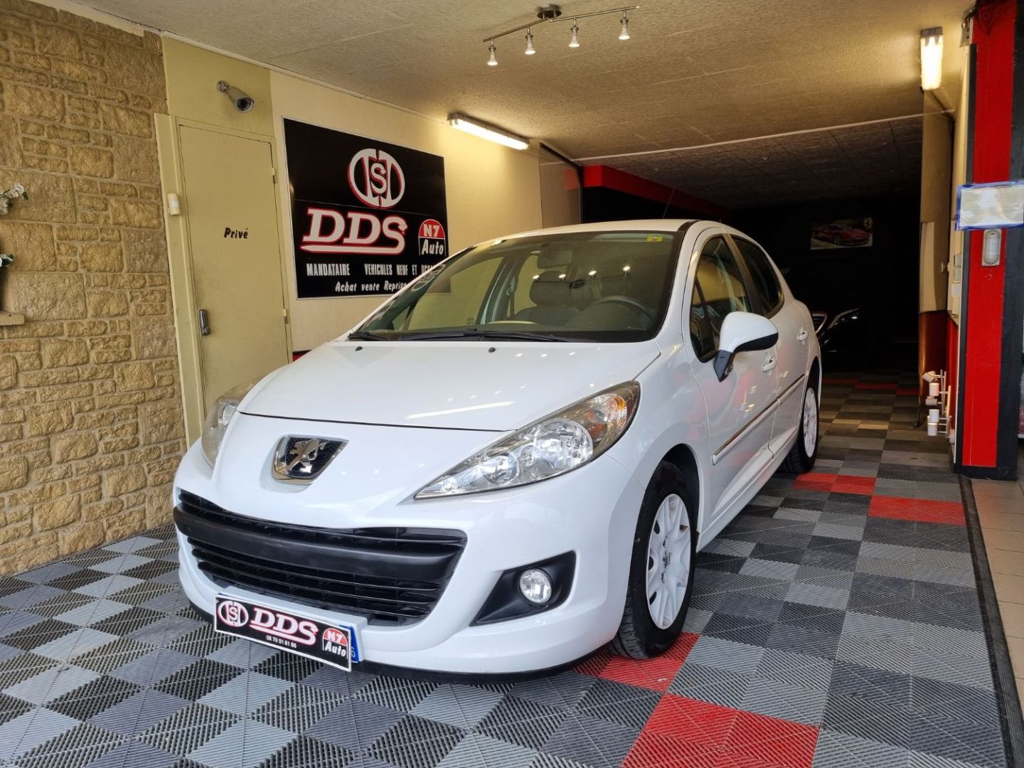 PEUGEOT 207 + - 90 CV GPL OU ESSENCE (2013)