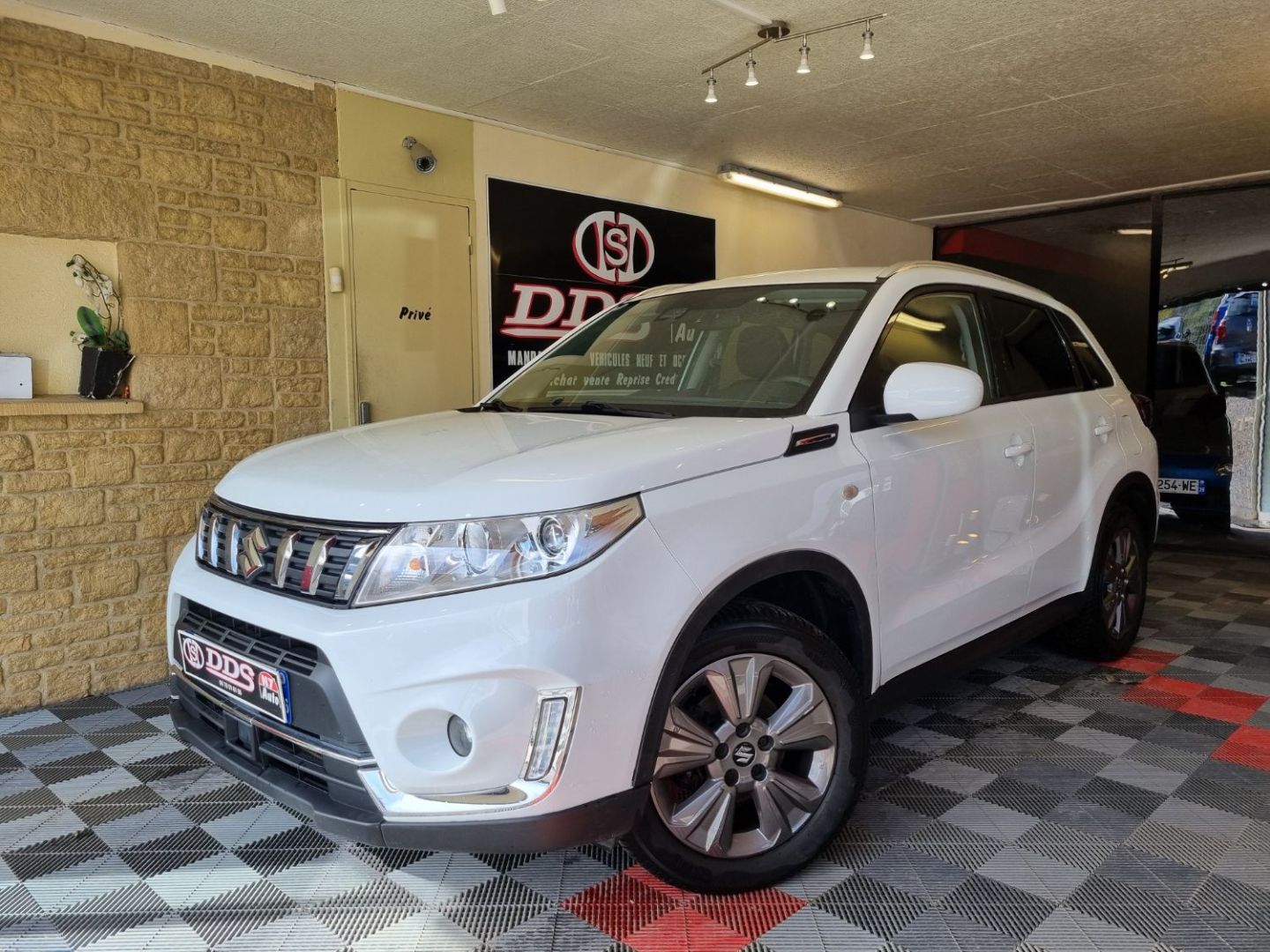 SUZUKI VITARA - 112 CV 4X4 CAMERA GPS SIEGES CHAUFFANTS (2018)