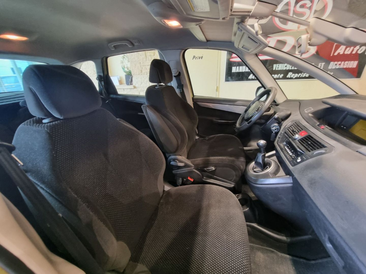 CITROEN C4 PICASSO - MOTEUR 75000 KM REGUL CLIM AUTO 110 CT OK TBE