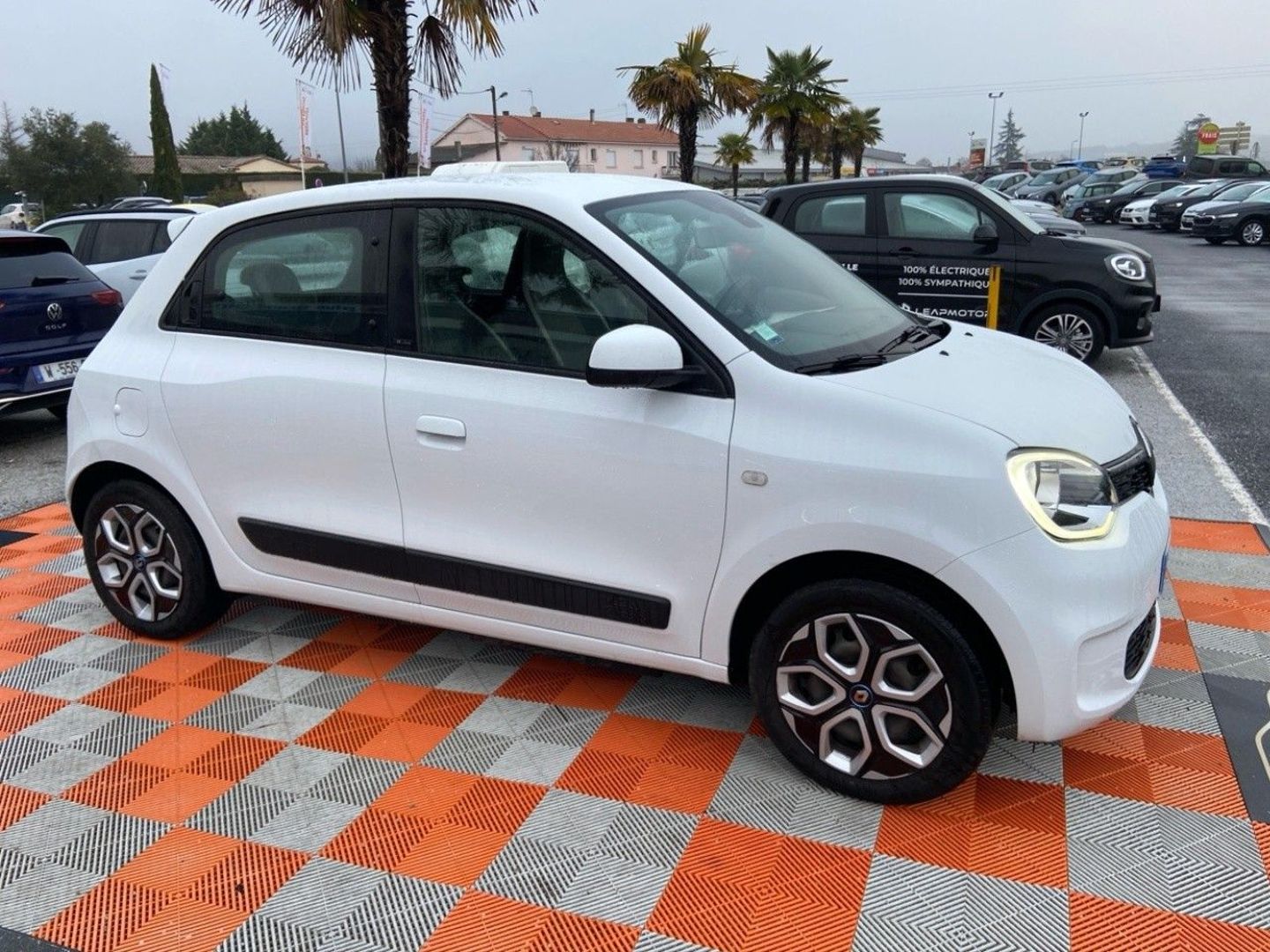 RENAULT TWINGO - E-TECH ELECTRIQUE ZEN R80 ZEN
