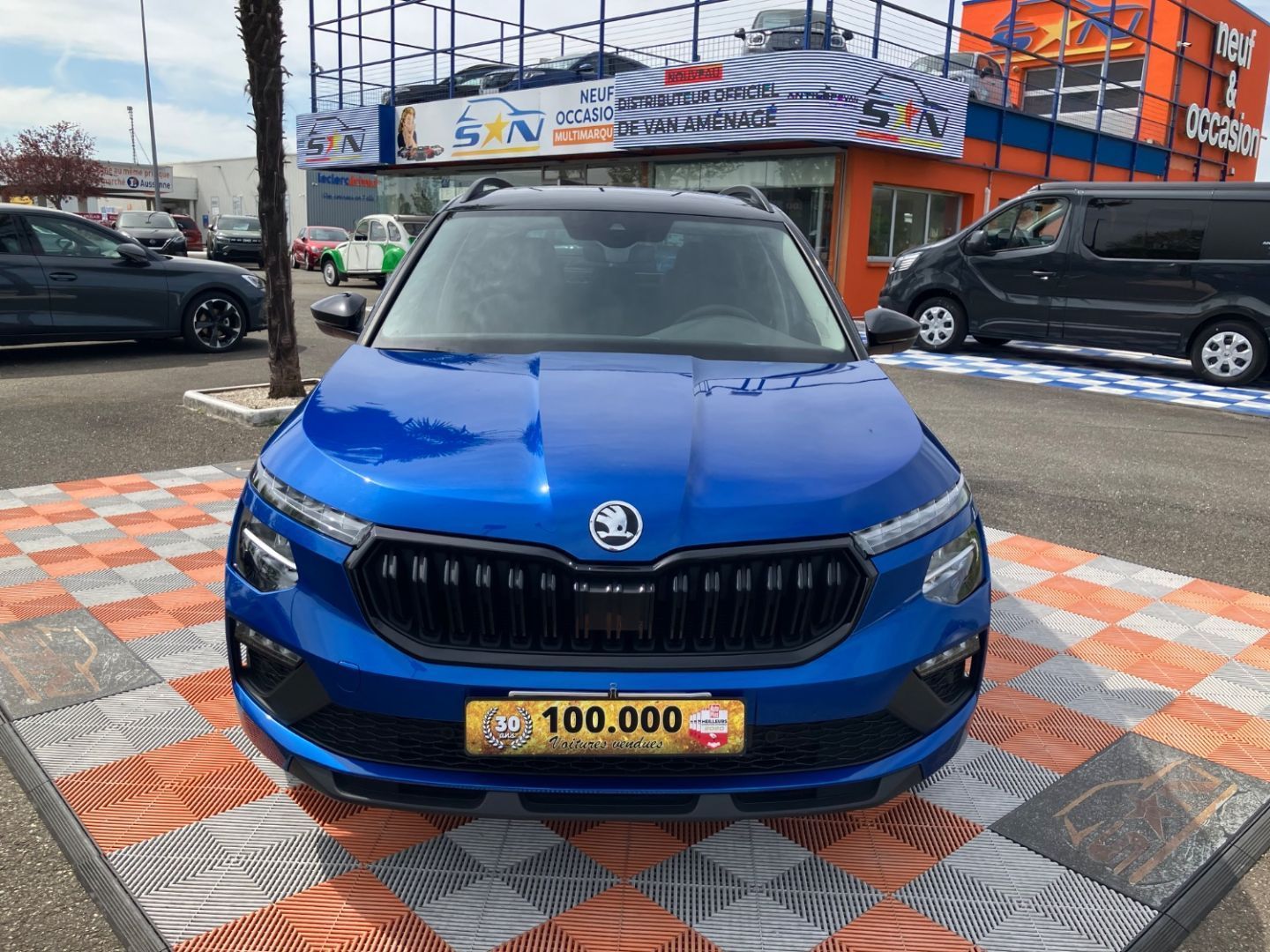 SKODA KAMIQ - 1.5 TSI 150 BV6 STYLE CAMÉRA JA 17" BLACK PACK (2024)