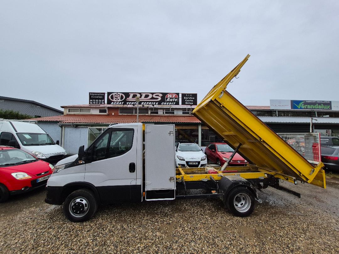 IVECO DAILY 160 CH - 35C16 3L BENNE + COFFRE GPS CLIM REGUL (2020)