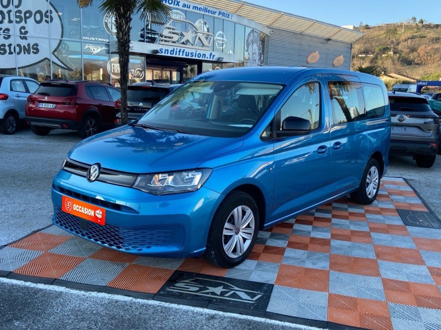 VOLKSWAGEN CADDY MAXI - 2.0 TDI 102 BV6 ORIGIN 7PL CAMÉRA (2024)