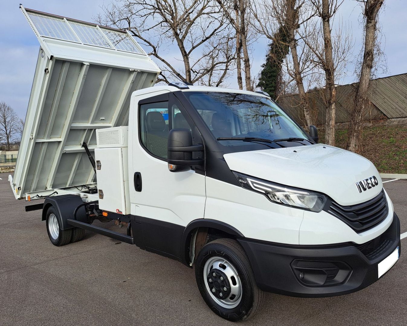 IVECO DAILY - 35C21 3L A8 BENNE (2023)