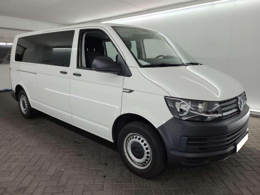 VOLKSWAGEN TRANSPORTER COMBI - L2H1 2.0 TDI 84 9PL (2018)