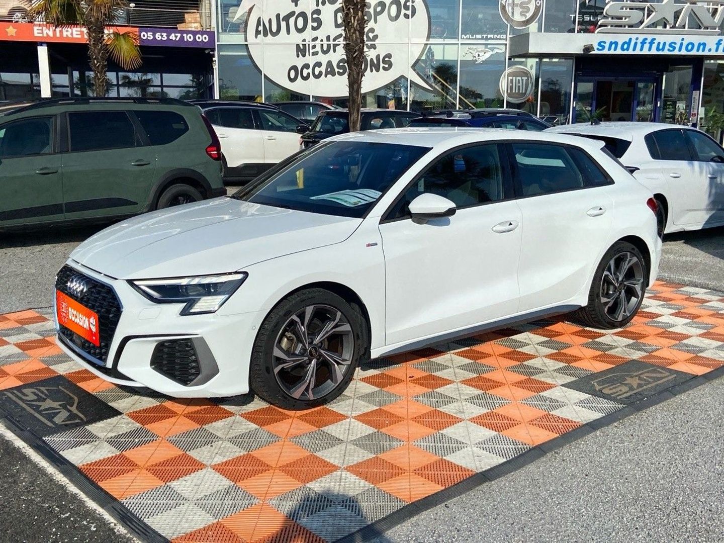 AUDI A3 SPORTBACK - 35 TDI 150 S TRONIC S LINE CAMÉRA JA 18" (2024)