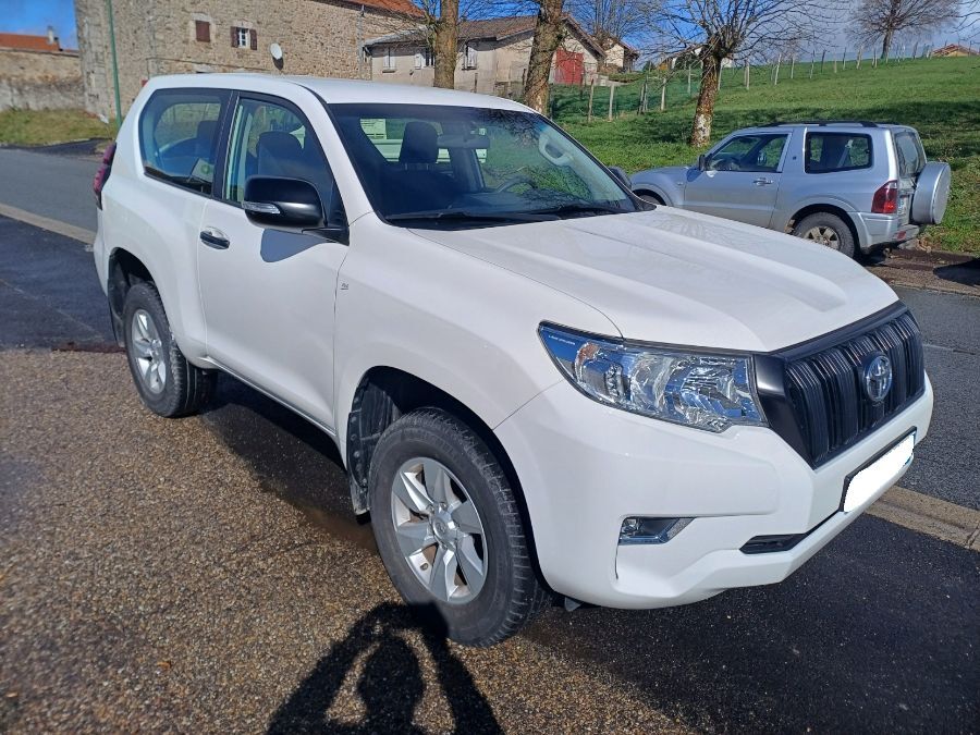 TOYOTA LAND CRUISER SERIE 150 - KDJ150 (2) 2.8 D-4D 177 LIFE BV6 3P (2018)