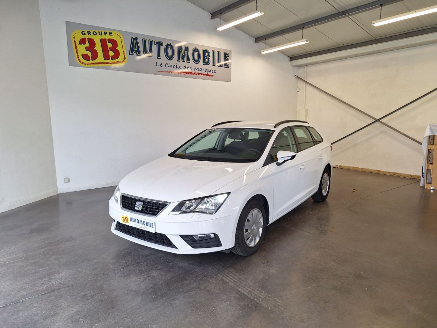 SEAT LEON - ST 1.6 TDI 115CV REFERENCE (2019)