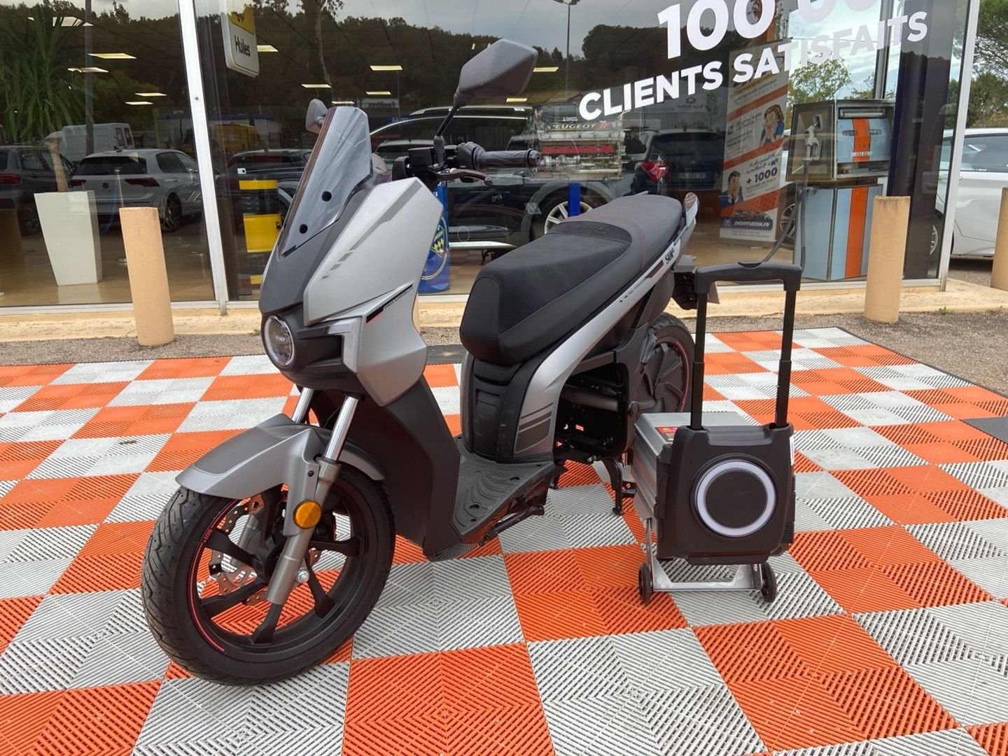 SILENCE S01+ - PLUS 5.6 KWH AUTONOMIE 133KM WMTC PUSH TO PASS (0)