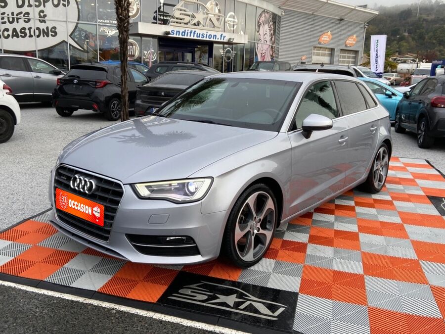 AUDI A3 SPORTBACK - 2.0 TDI 184 DESIGN LUXE QUATTRO S-TRONIC (2015)