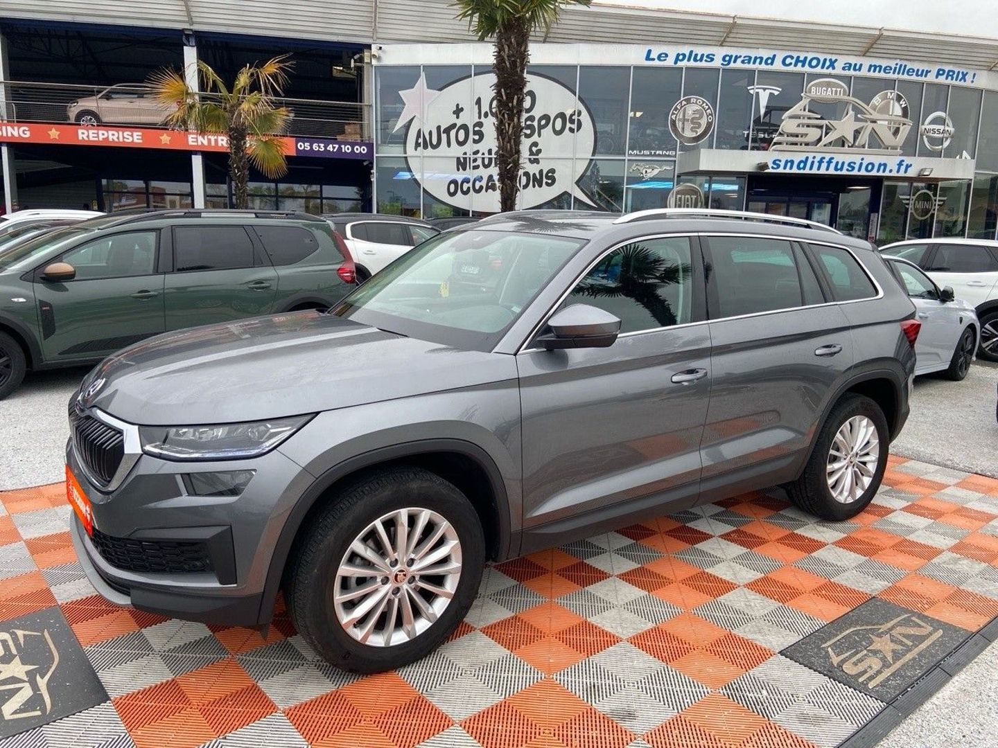 SKODA KODIAQ - 1.5 TSI 150 BVA AMBITION CAMÉRA 7 PL (2024)