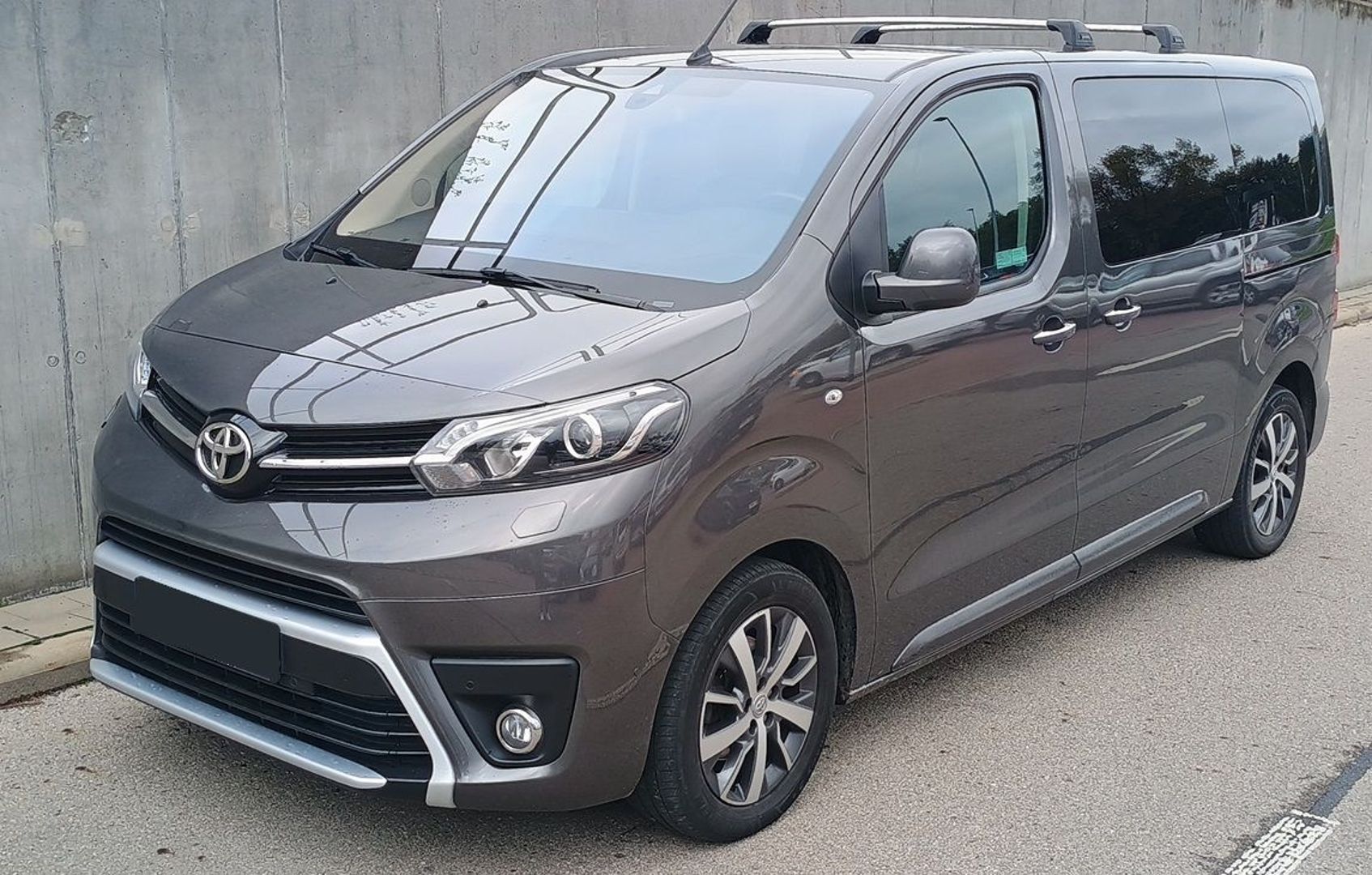 TOYOTA PROACE VERSO - 2.0 D MEDIUM 180 D-4D DYNAMIC 8PL (2021)