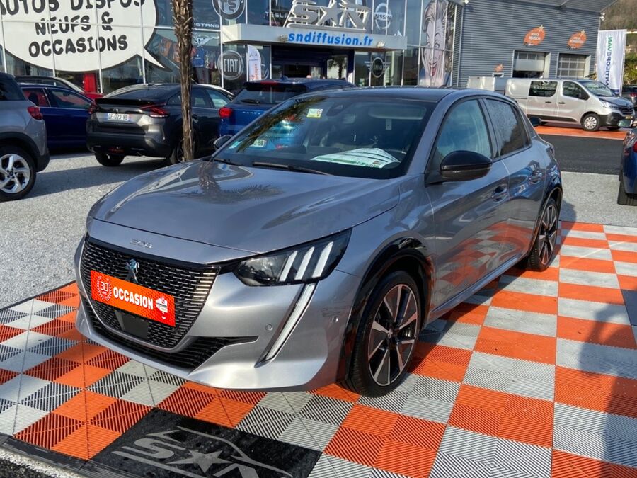 PEUGEOT 208 - ELECTRIQUE 136 GT GPS Caméra Toit Pano 11kW