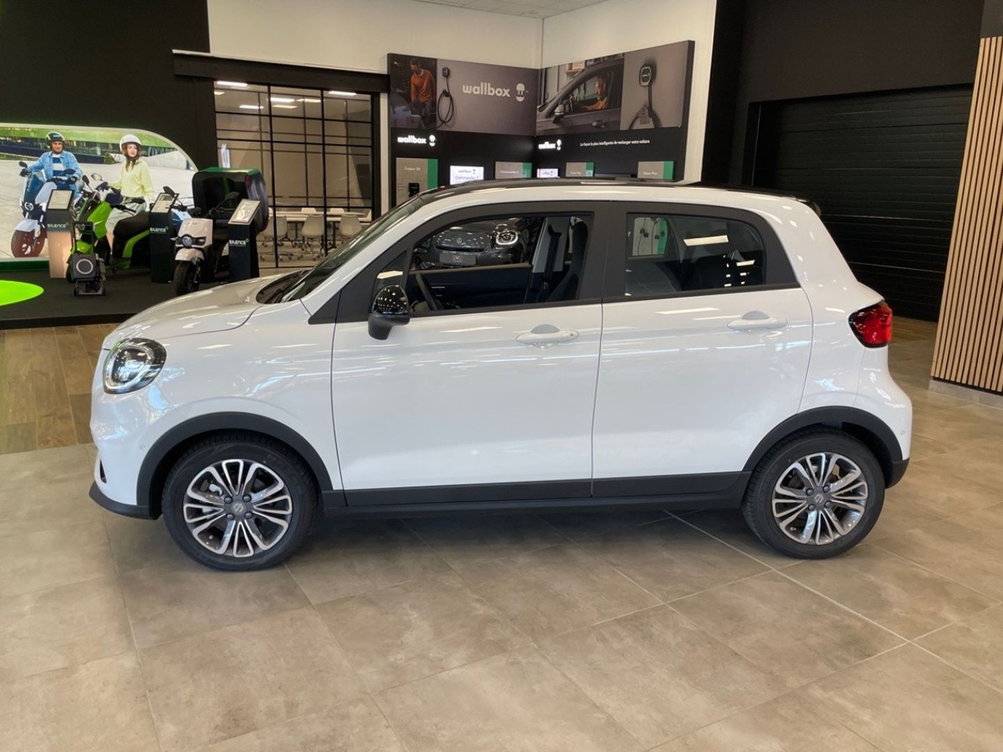 LEAPMOTOR T03 - LUXURY