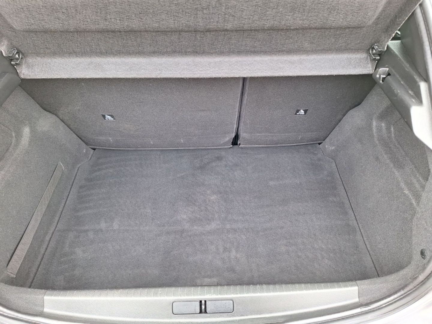 PEUGEOT 208 - puretech 75 active business