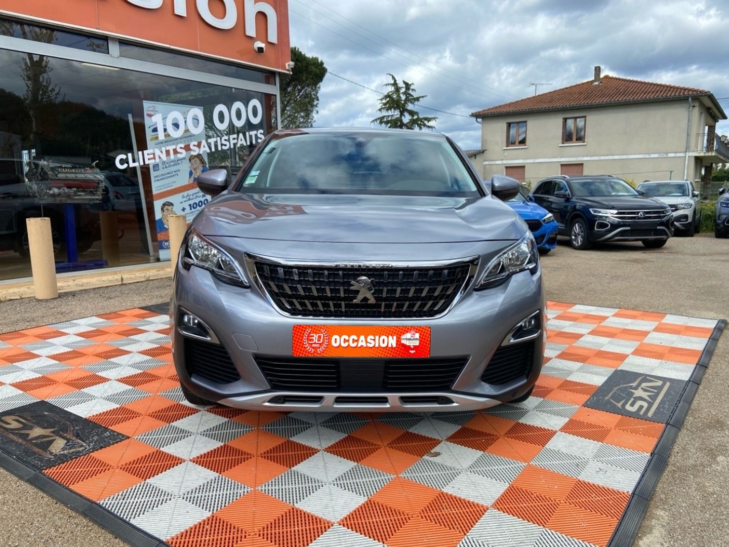 PEUGEOT 3008 - 1.2 PureTech 130 ALLURE