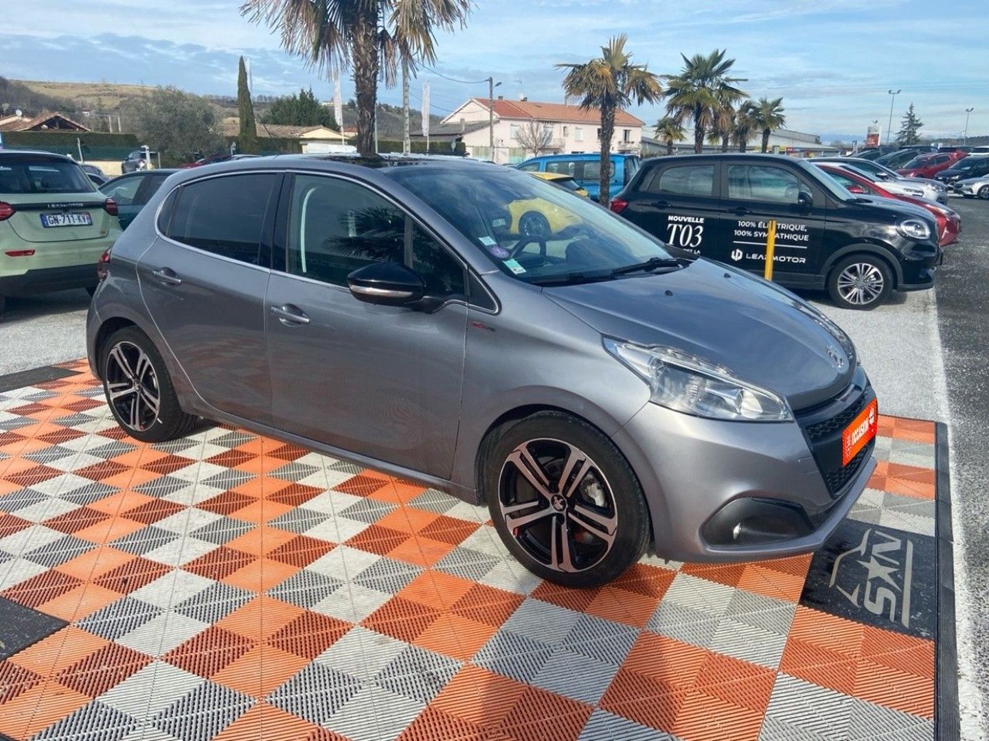 PEUGEOT 208 - 1.2 PURETECH 110 GT LINE TOIT PANO