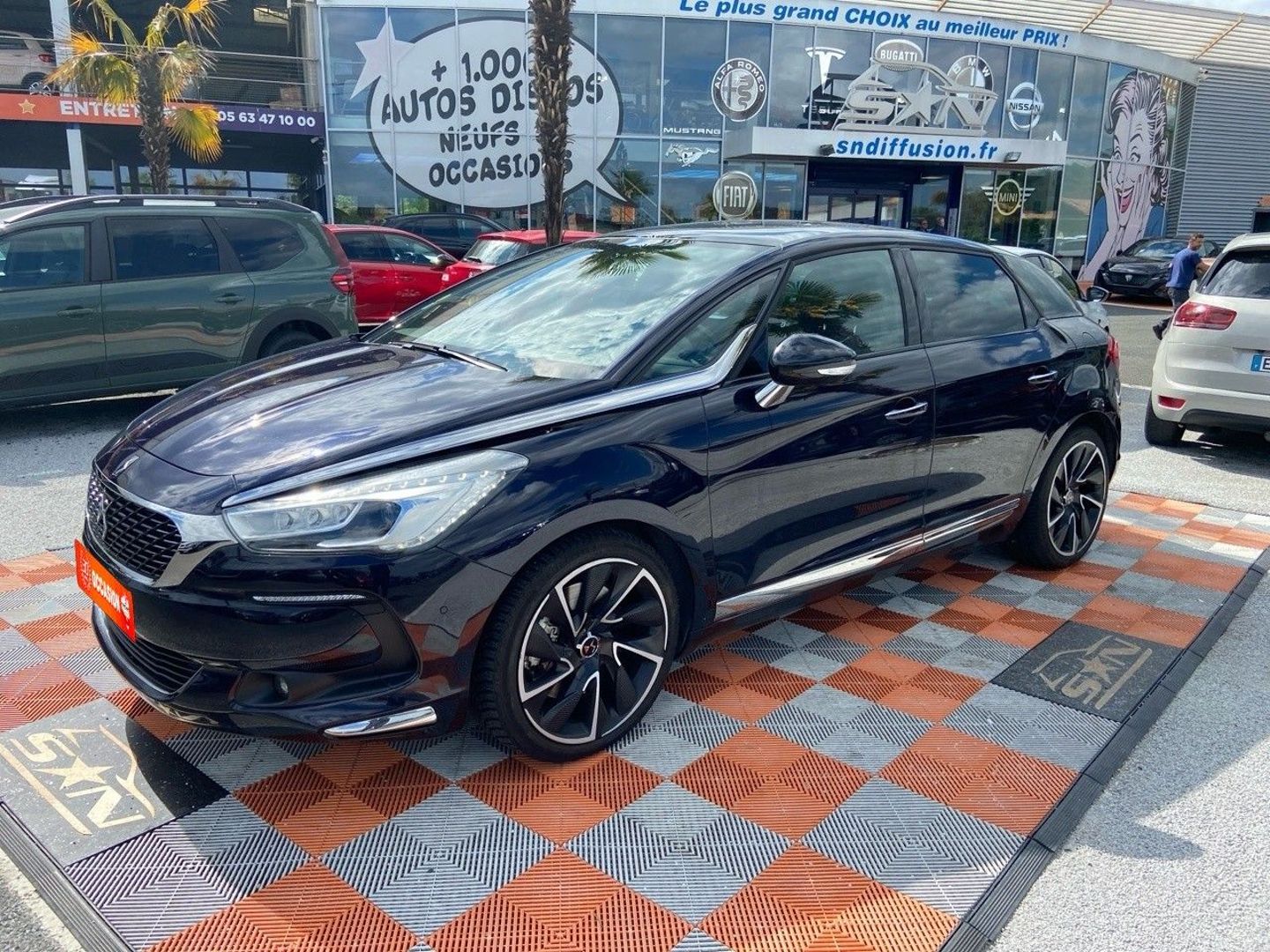 CITROEN DS5 - HYBRID 4X4 SPORT CHIC ETG6 200CV (2017)