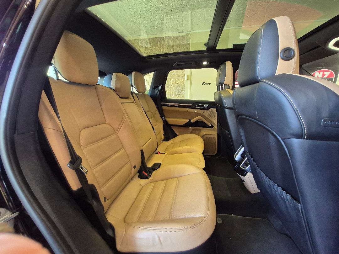 PORSCHE CAYENNE III - 380 CV TOIT OUVRANT GPS PACK CHRONO