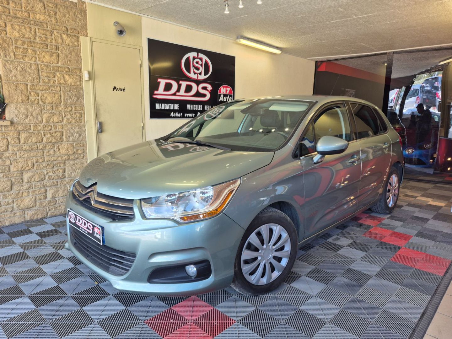 CITROEN C4 II - 90 CV CLIM REGUL CT OK DISTRI 6 MOIS AVEC FACTURE (2011)