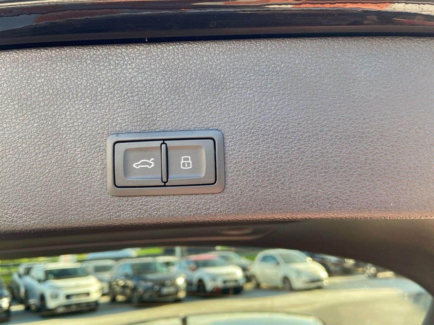 AUDI Q2 - 35 TFSI 150 S-TRONIC S-LINE Ext GPS Caméra Hayon Keyless