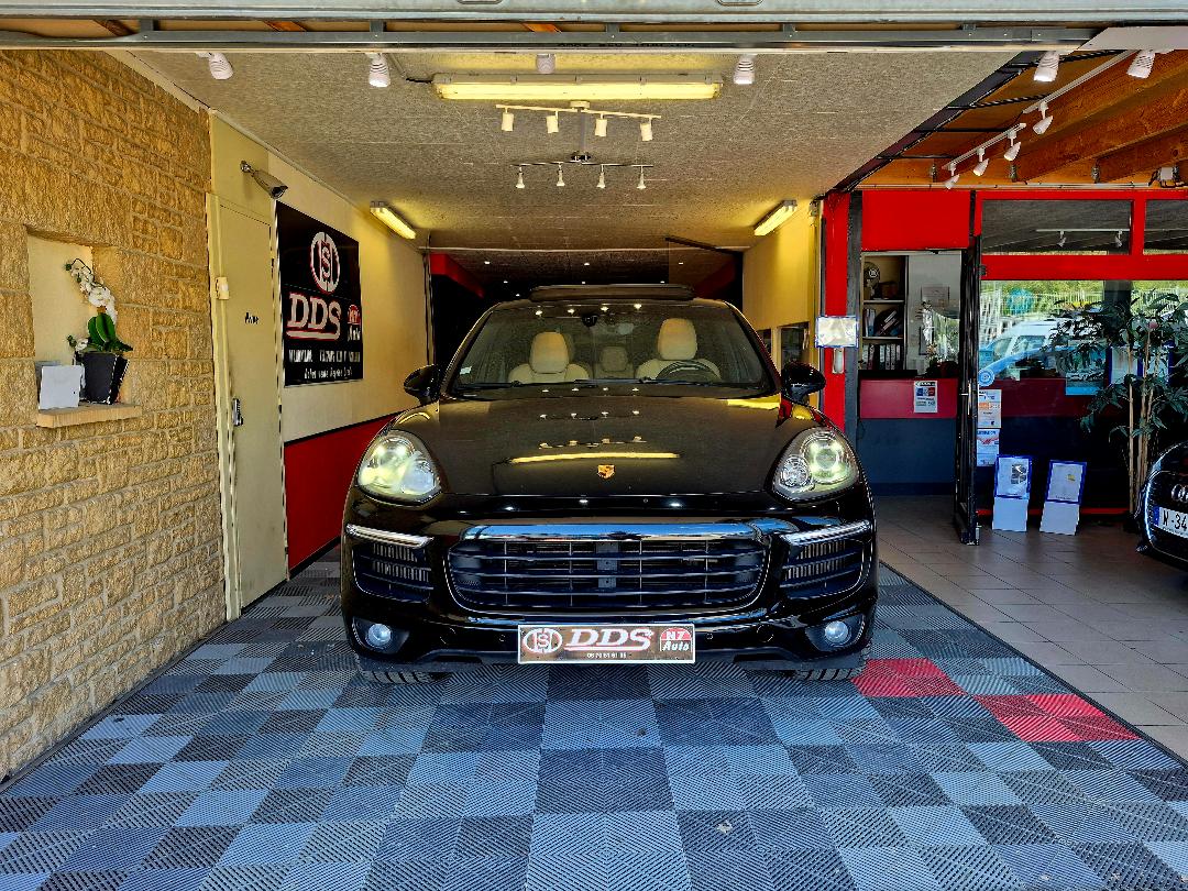 PORSCHE CAYENNE III - 380 CV TOIT OUVRANT GPS PACK CHRONO
